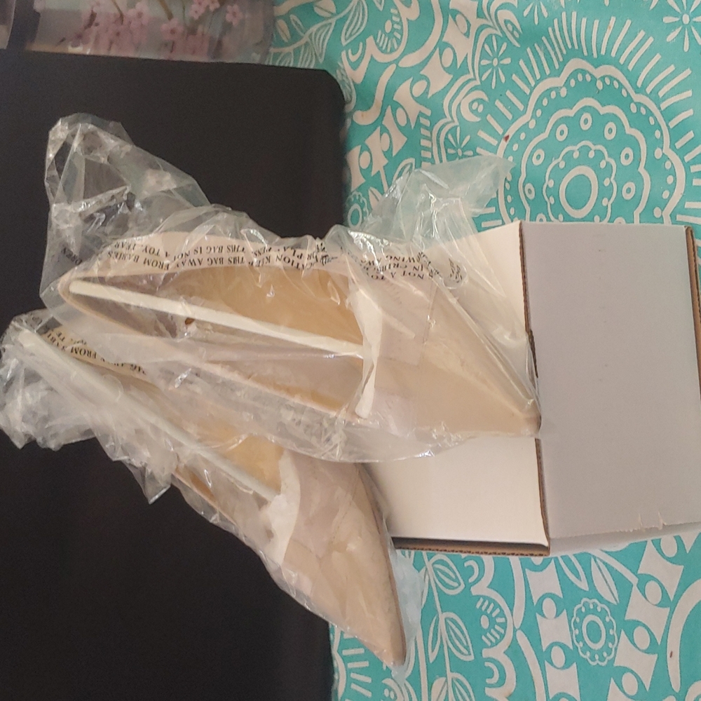 Tan/Taupe 2 1/4 in Heels